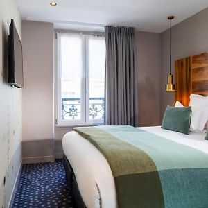 Hotel Maxim Folies
